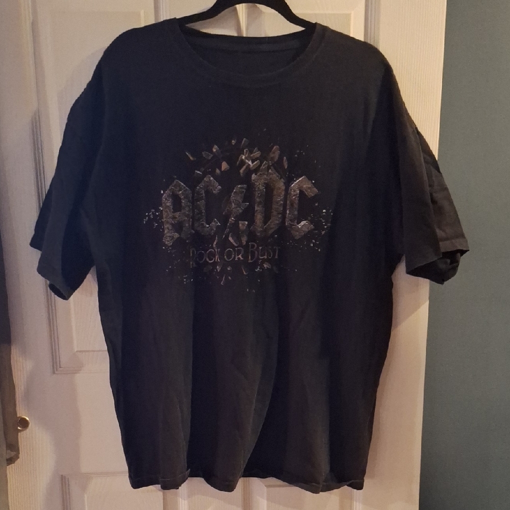 AC/DC Black and Gold North American 2015 Concert Tour Tee